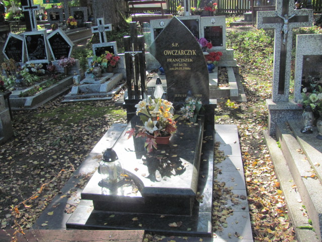 Grób CZESŁAWA OWCZARCZYK