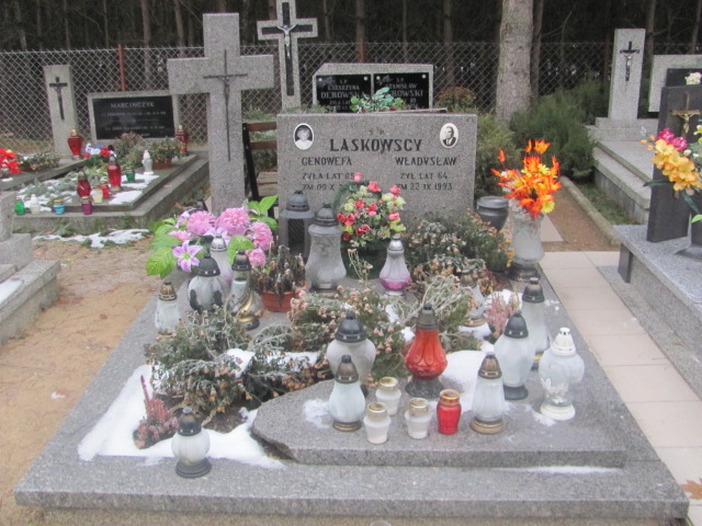 Grób Władysław Laskowski